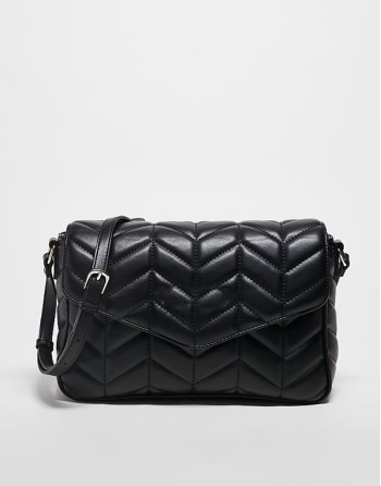 Valentino petal quilted crossbody bag with chain strap in black