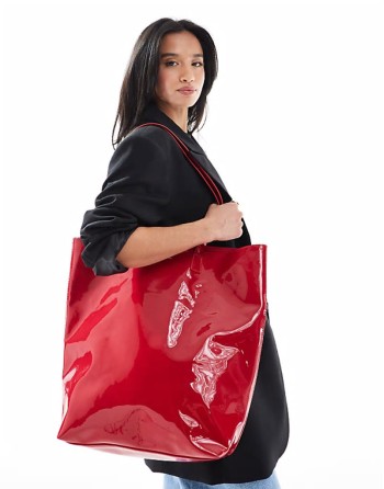 shopper bag in shiny red